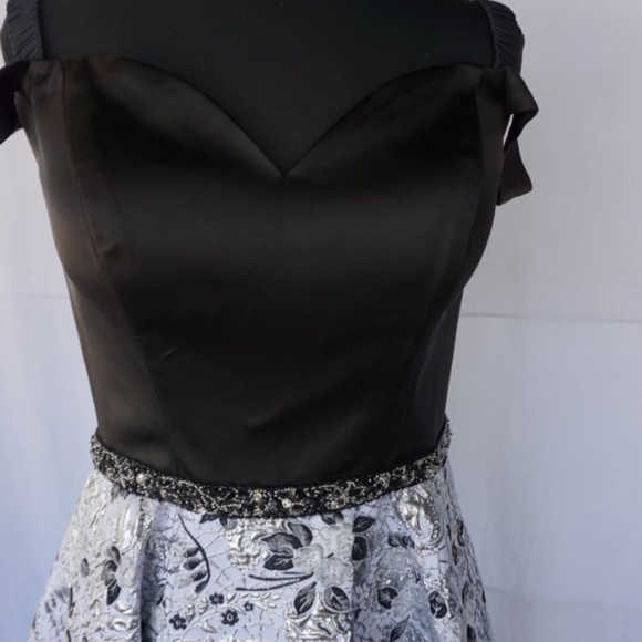 21731 Ellie Wilde Mon Cheri, Beaded Mini Dress - Picture 2 of 5